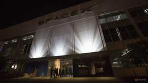 US court upholds SpaceX satellite deployment plan